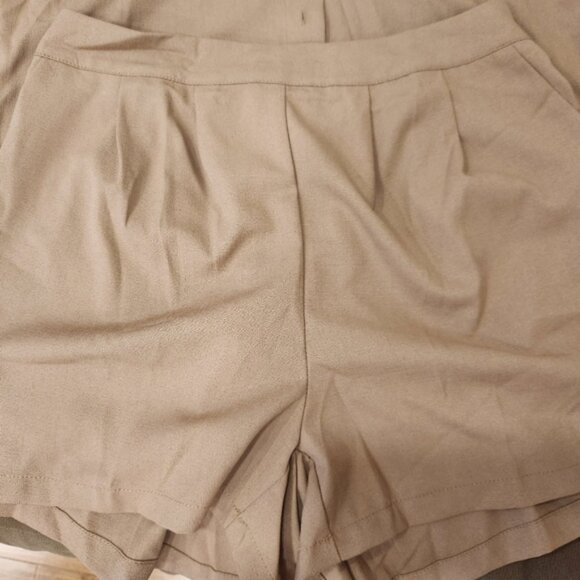SHEIN Tan Two-Piece Set - Picture 2 of 3